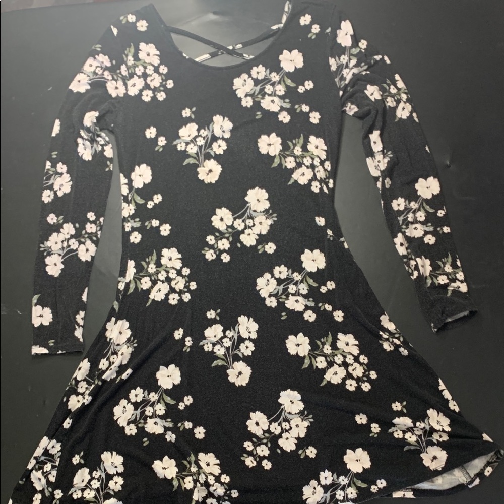 SO black floral low cut back dress